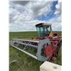 Image 1 : International 4000 Swather