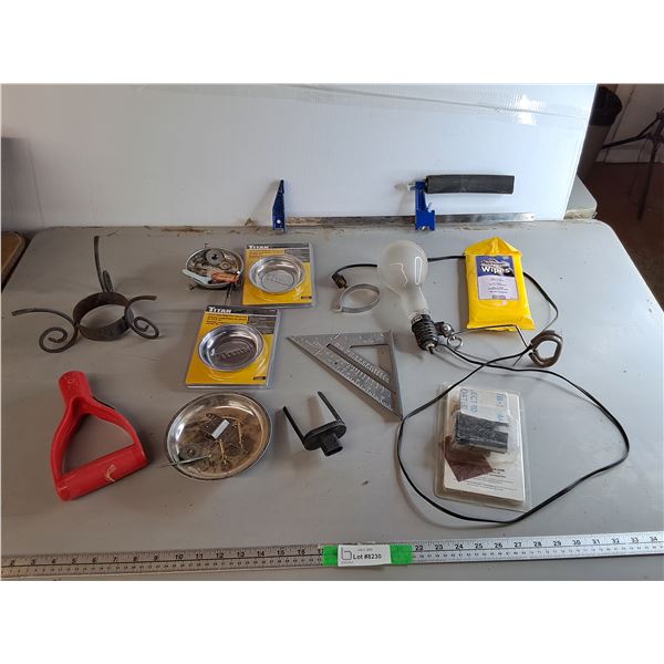 Magnetic Parts Trays, Work Light- Powers On, F Clamp, Misc.
