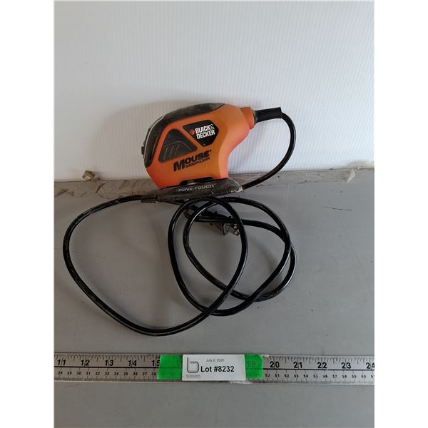 Black & Decker Sander- Powers On