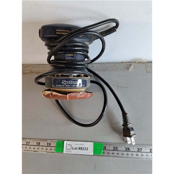System Random Orbit 4" Sander- Powers On