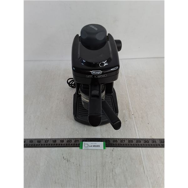 DeLonghi Caffe Sorrento Coffee Maker - Powers On
