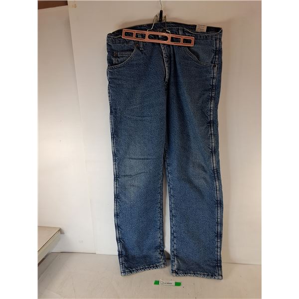 Men's Insulated Wrangler Jeans 36 x 32