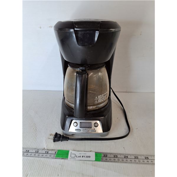 Proctor Silex Coffeepot- Powers On