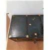 Image 3 : *Large Steamer Trunk No Shipping