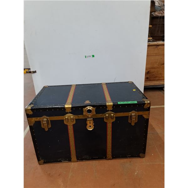 *Large Steamer Trunk No Shipping