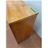 Image 11 : *4-Drawer Dresser No Shipping