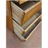 Image 8 : *4-Drawer Dresser No Shipping