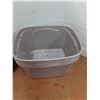 Image 5 : *(3) Tote Bins Lids with (5) Tote Bins No Shipping