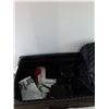 Image 6 : Buxton Travel Suitcase, Pickup Preferred