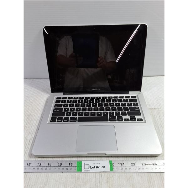 (1) Apple MacBook Pro-No HDD No Ram -untested-as is