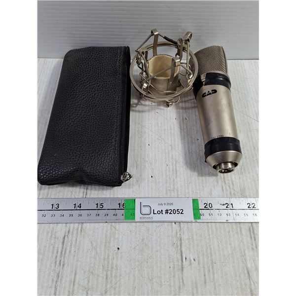 (1) CAD Audio Cardoid Condensor Microphone- with case-untested-as is