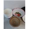 Image 2 : Vintage Basins, Large Enamelled Roaster - 18" Diameter, Coors Light Pails