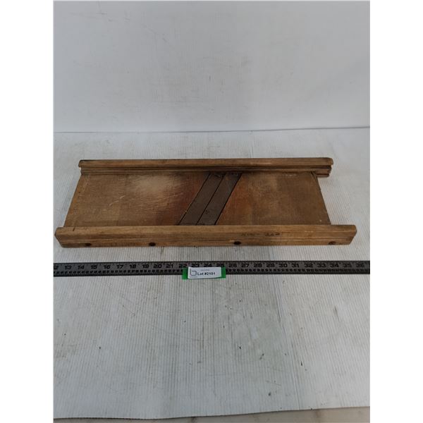 Vintage Cabbage Cutting Board - 24" x 9"
