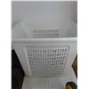 Image 5 : Laundry Hamper, Cart Wheel Apparatus, Bungee Cords, Wheel Chocks