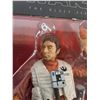 Image 2 : NIB Star Wars "Black Series" Poe Dameron Action Figure