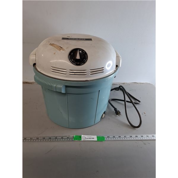 Nesco Portable Clothes Washer- Appears to Power On/As Is, Can't Ship