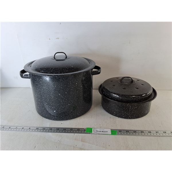 (2) Enamel Pots Up to 8" Tall, 11" Diameter, Pickup Preferred