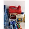 Image 5 : Milk Crate, Assorted Motor Oil, All Purpose Grease, PICKUP ONLY
