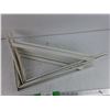 Image 2 : (6) Shelf Brackets 19" x 13"