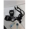 Image 12 : Lanyards, SanDisk 1GB Card, Apple Micro USB Cord and Earbuds, Headset
