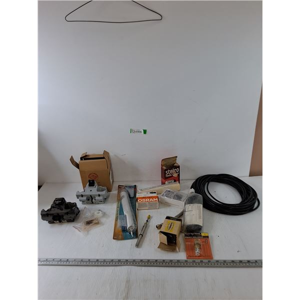 (2) Halogen Headlamps, Nails, (2) Circuit Breakers, Door Closer, Misc