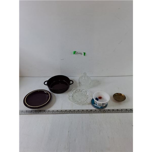 Gourmet Village Pot and Lid, Jumping Beans, Metal Dish, Glass Plate and Cover