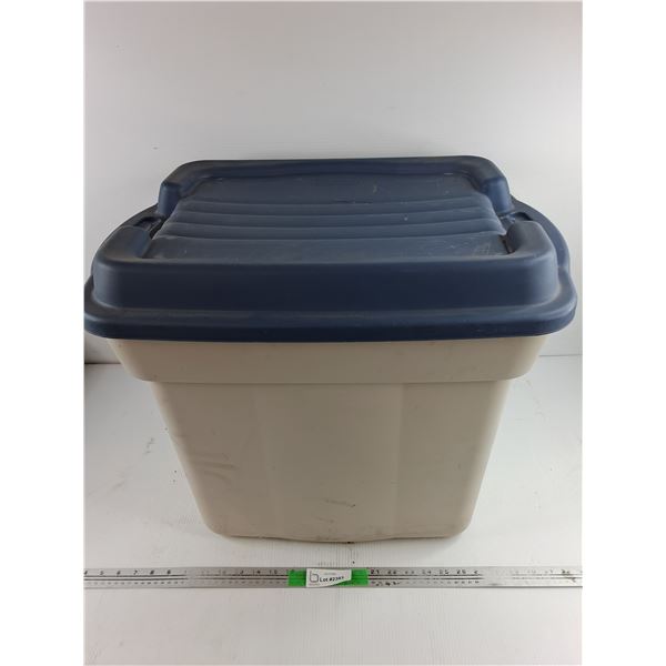 **Rubbermaid Plastic Storage Tote with Lid, Cannot Ship 22" x 18" x 20"