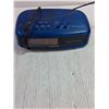 Image 3 : Vintage Radio Shack Radio and Alarm Clock