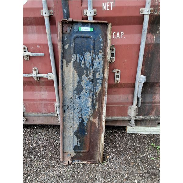 **Vintage Tailgate, Cannot Ship