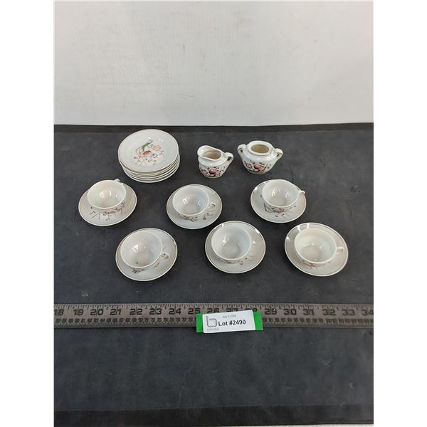 Vintage Ceramic Japanese Kid's Teaset - 1 Cup Handle Broken
