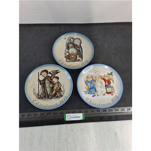 (3) Vintage West German Decorative Hanging Christmas Plates