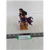 Image 1 : DC Universe "Limited Edition" Huntress  6" Bust w/Box