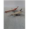 Image 3 : (2) Diecast Passenger Jet Airplanes, Tote Bag