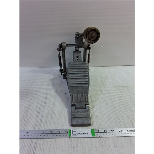 (1) Drum pedal in Good Working Condition