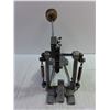Image 4 : (1) Drum pedal in Good Working Condition