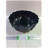 Image 1 : (1) Original Bundt Pan-unused