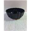 Image 3 : (1) Original Bundt Pan-unused
