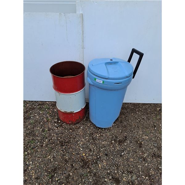 **Garbage Can With Lid, Small Metal Barrel, Cannot Ship