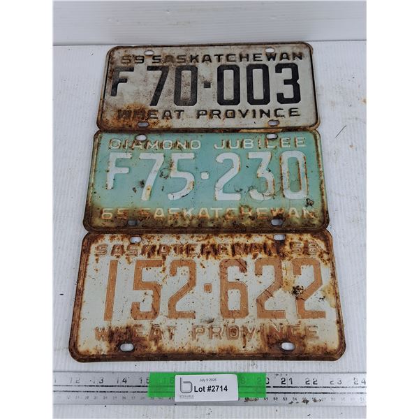Vintage Saskatchewan License Plates
