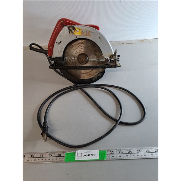 Makita Circular Saw- Powers On