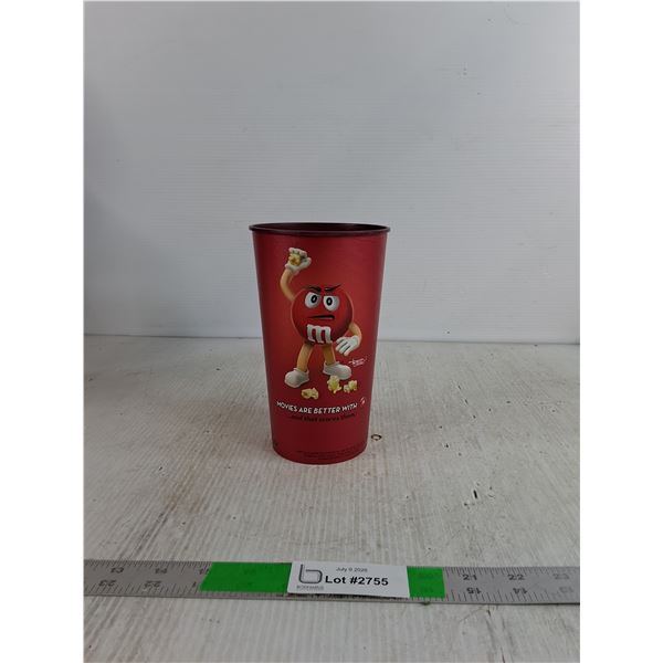 M & M Plastic Collector Cup 7.5"