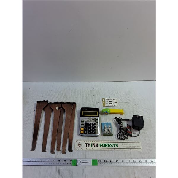 (6) Shelf Brackets, Calculator, St. Patrick's Cathedral Fridge Magnet, Misc