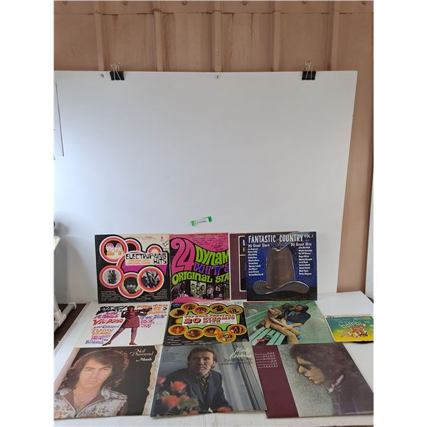 (11) Vinyl Records, Marty Robbins, Bob Dylan, Neil Diamond