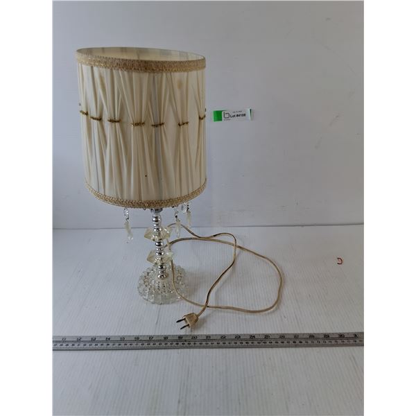 Untested Metal Lamp