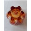 Image 7 : (3) Fake Flowers, (1) Oil Lantern, (4) Vases, (1) Small Candy Bowl