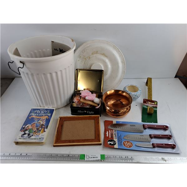 Copper Pot, Wreath Hanger, Kitchen Knife Set, Picture Frame, Garbage Bin, Misc