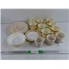 Image 1 : Corning Ware Dining Plates & Cups