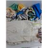 Image 4 : Kitchen Towels, Crochet Pieces, Mats, Misc