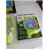 Image 6 : Paper Shredder - Powers On, As Is, Rope Dog Toys, Bug Zappers, Misc