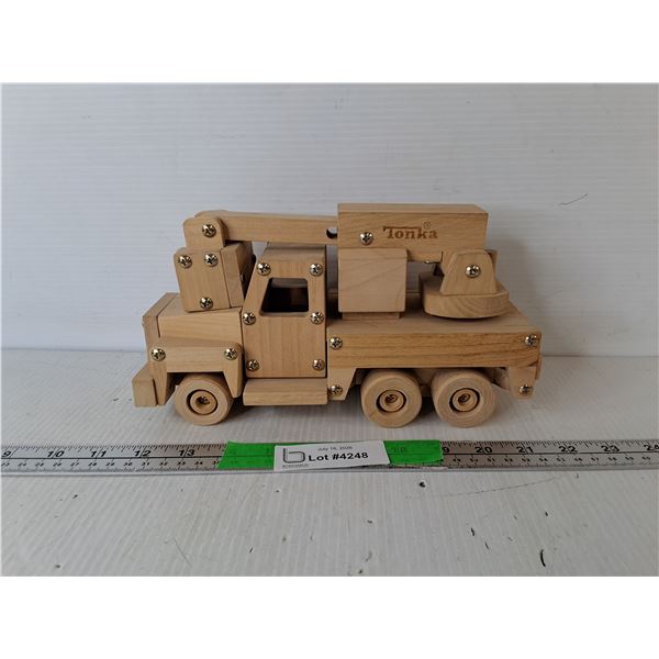Wooden Tonka Model Cherry Picker Truck 10"